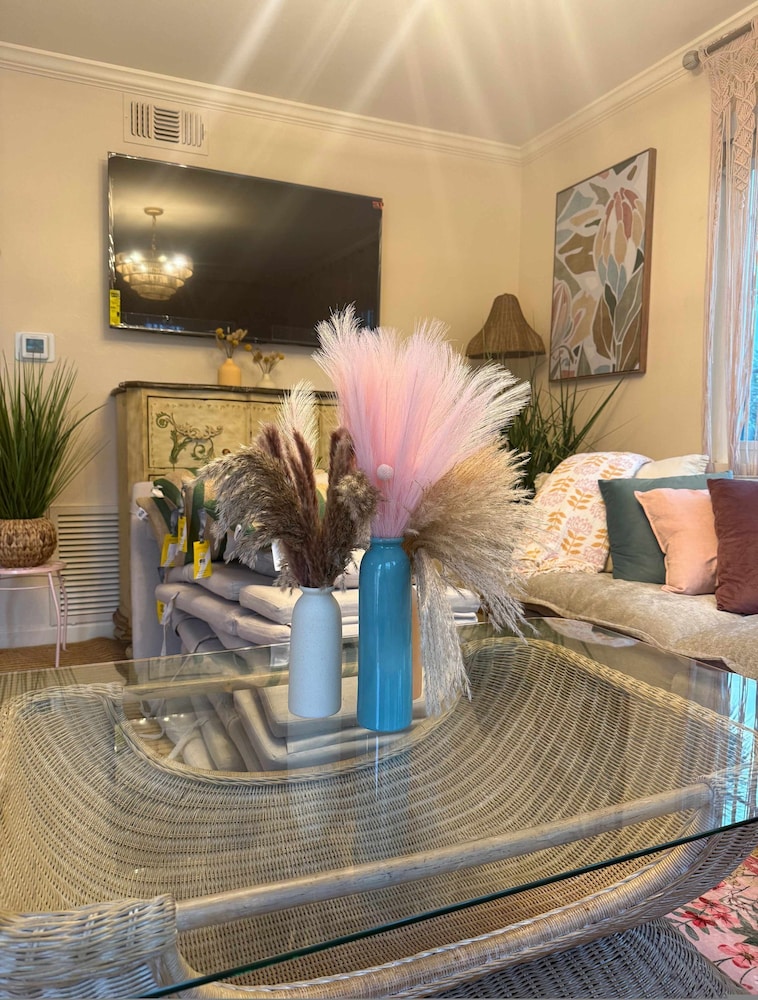 Brand New Coral Reef Suite Located in Paradise Island Estate