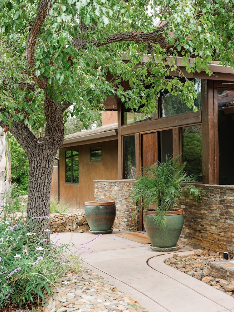Private Resort in Lake Hodges