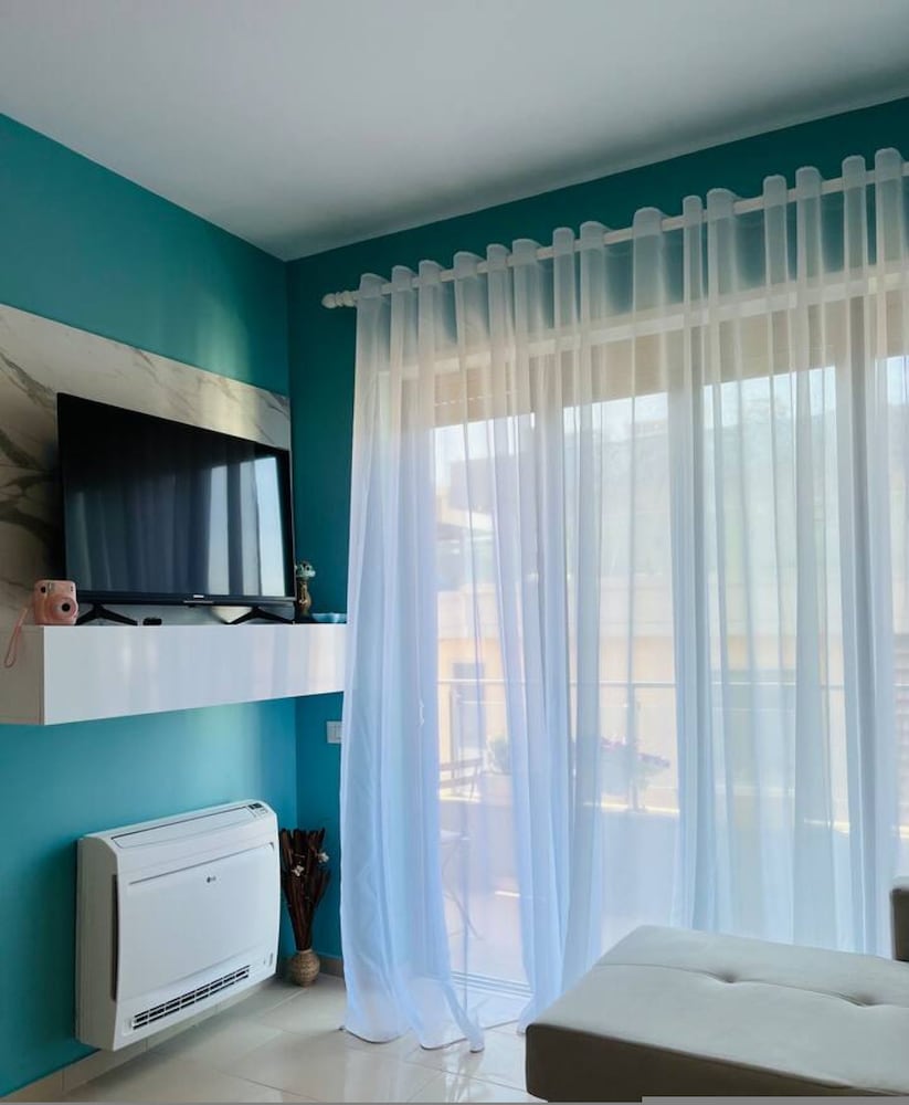 Sunny Apartment in Vlor