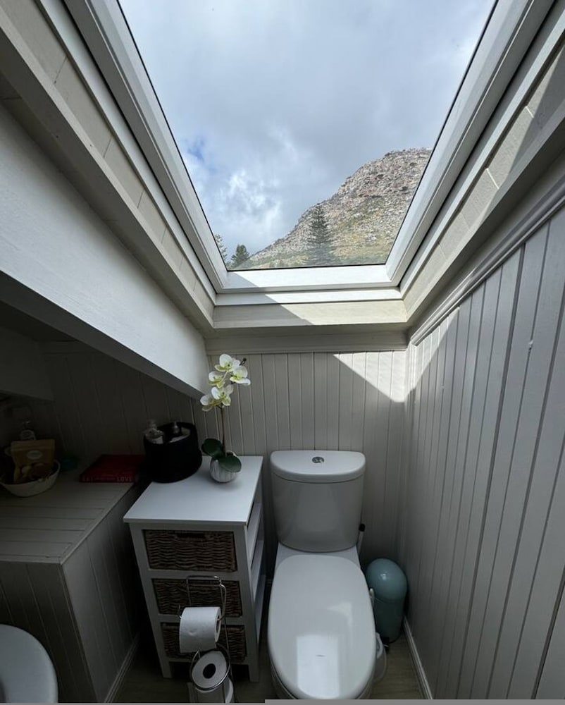 Kalk Bay Condo at The Majestic