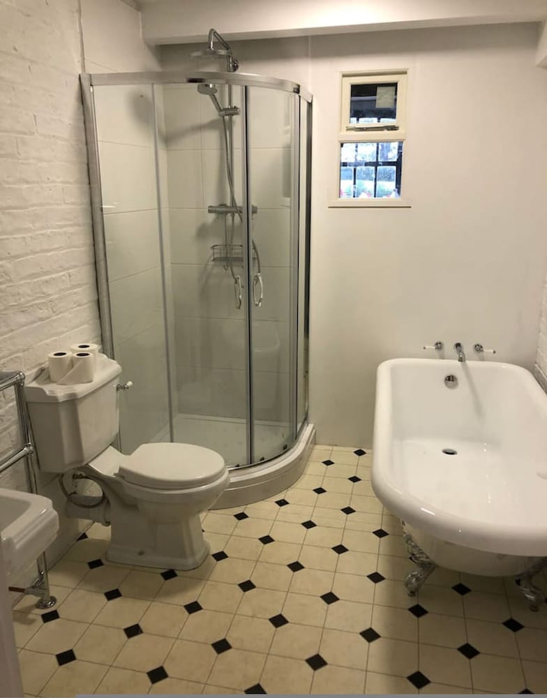 Historic Hall Wing nr York Leeds Free Hot tub