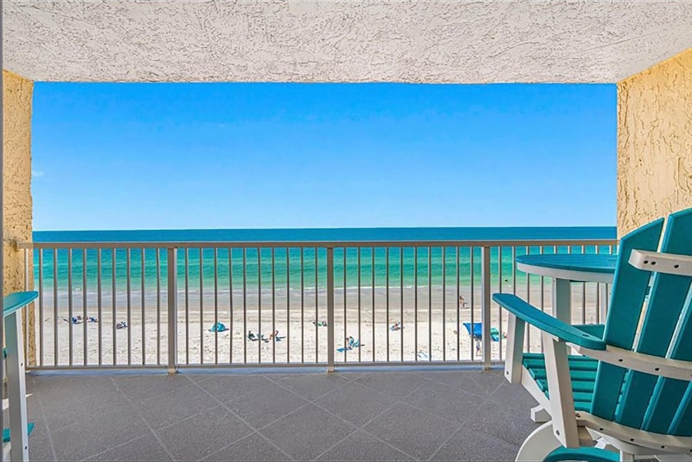The Pointe #401