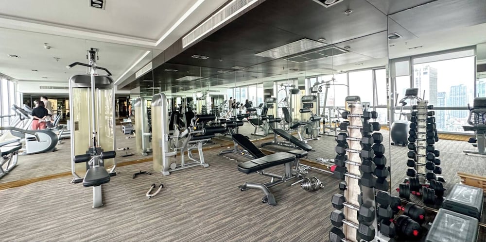 Free Airport Pick Up Rooftop Pool Jacuzzi Gym BTS Emqartier Shopping Mall