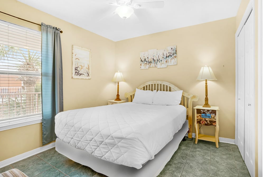 Gulfview II 327 view 5