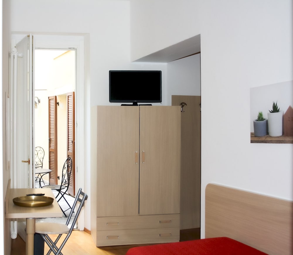 in Verona With 4 Bedrooms and 4 Bathrooms