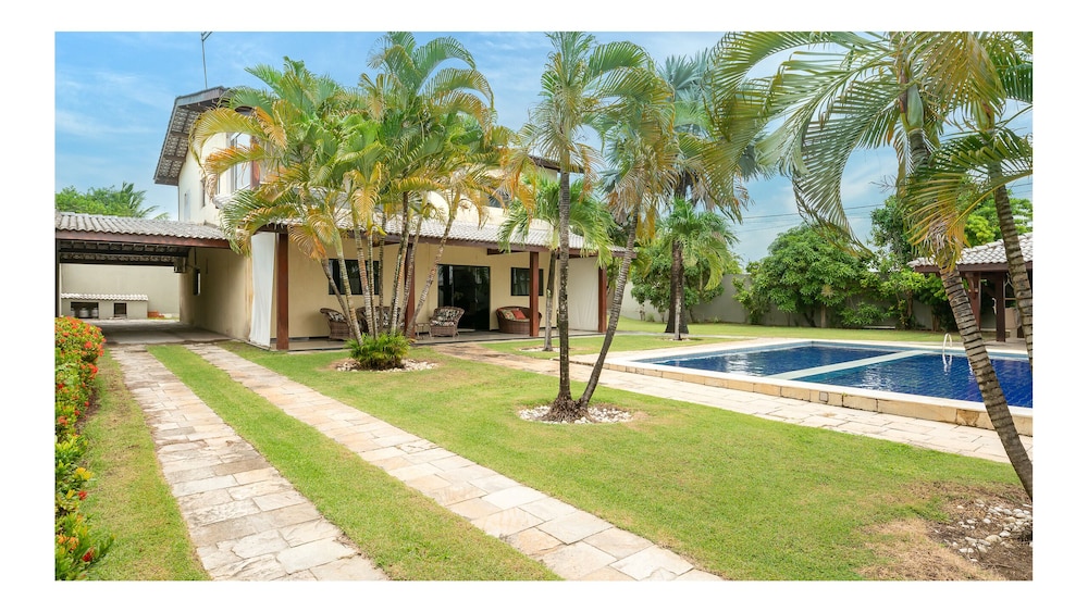 Casa em Porto-Piscina Privativa-SH068