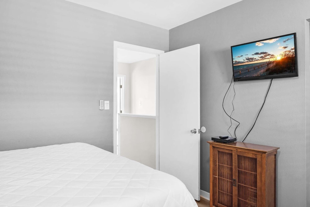 Starboard Village 424- Beach Haven view 5