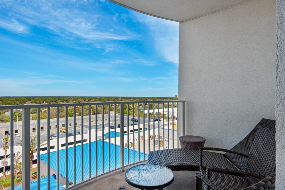 Palms Resort #2801 Jr 2BR