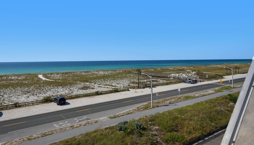 The Gulfview Grandeur