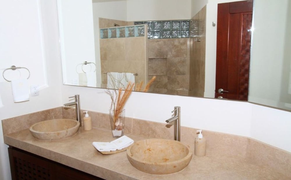Suite Eli Standard