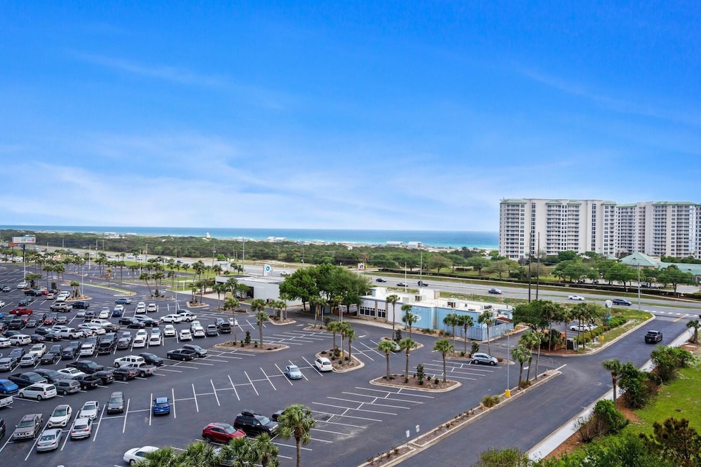 Palms Resort #1808 Jr 2BR