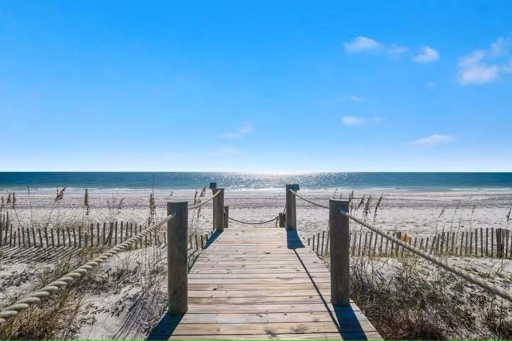 Lil' Tip Sea