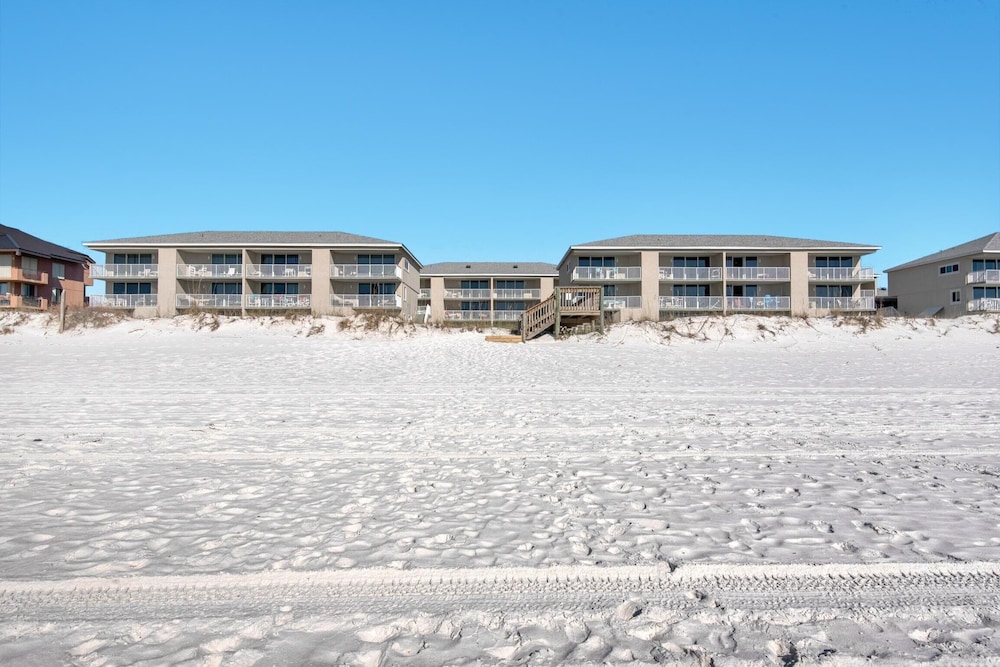 Starboard Village 411