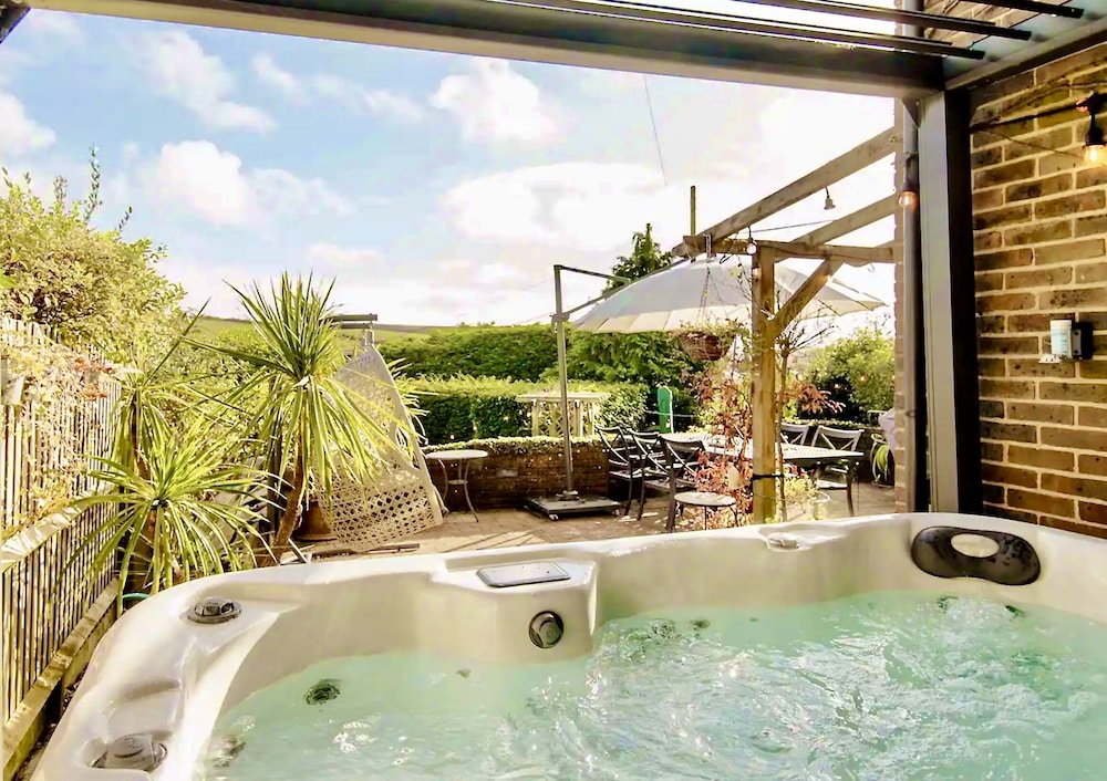 Duck Lodge B&B