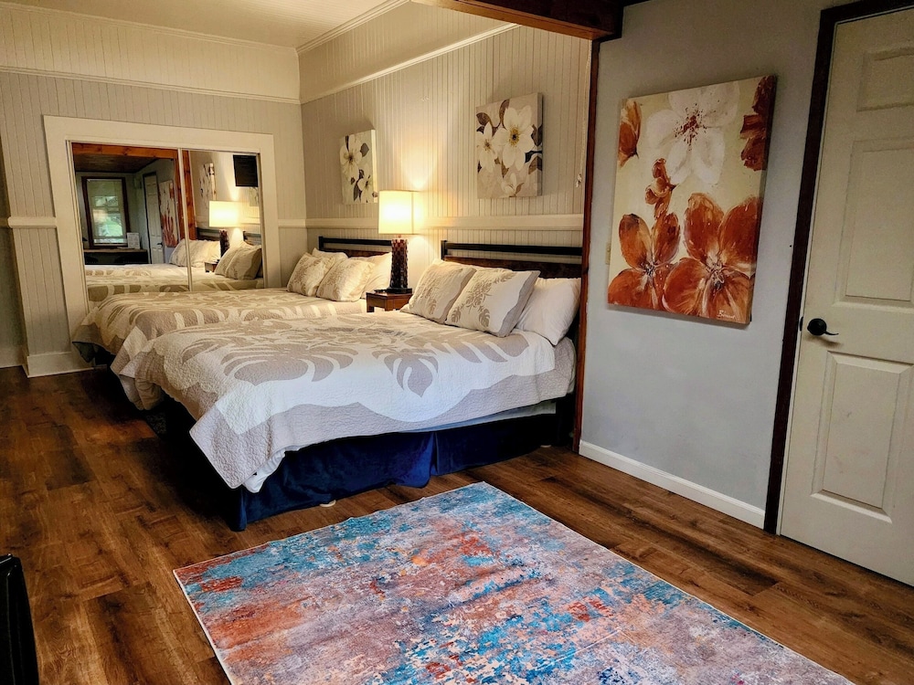 Aloha Junction Bed and Breakfast view 4