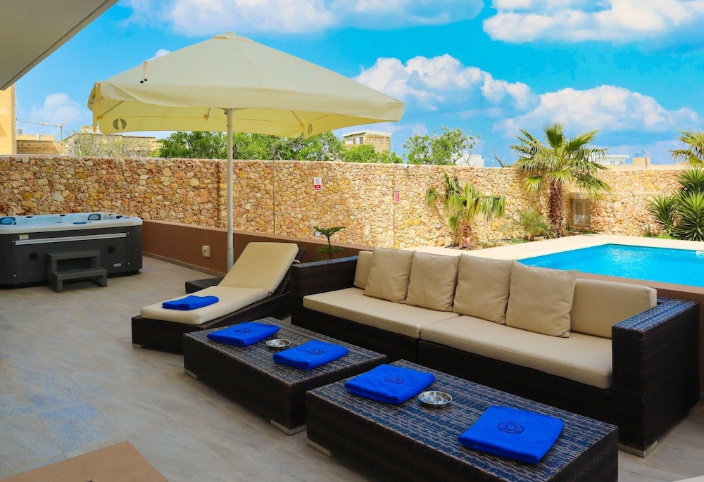 Wellness Hygge Modern Gozitan Apartment