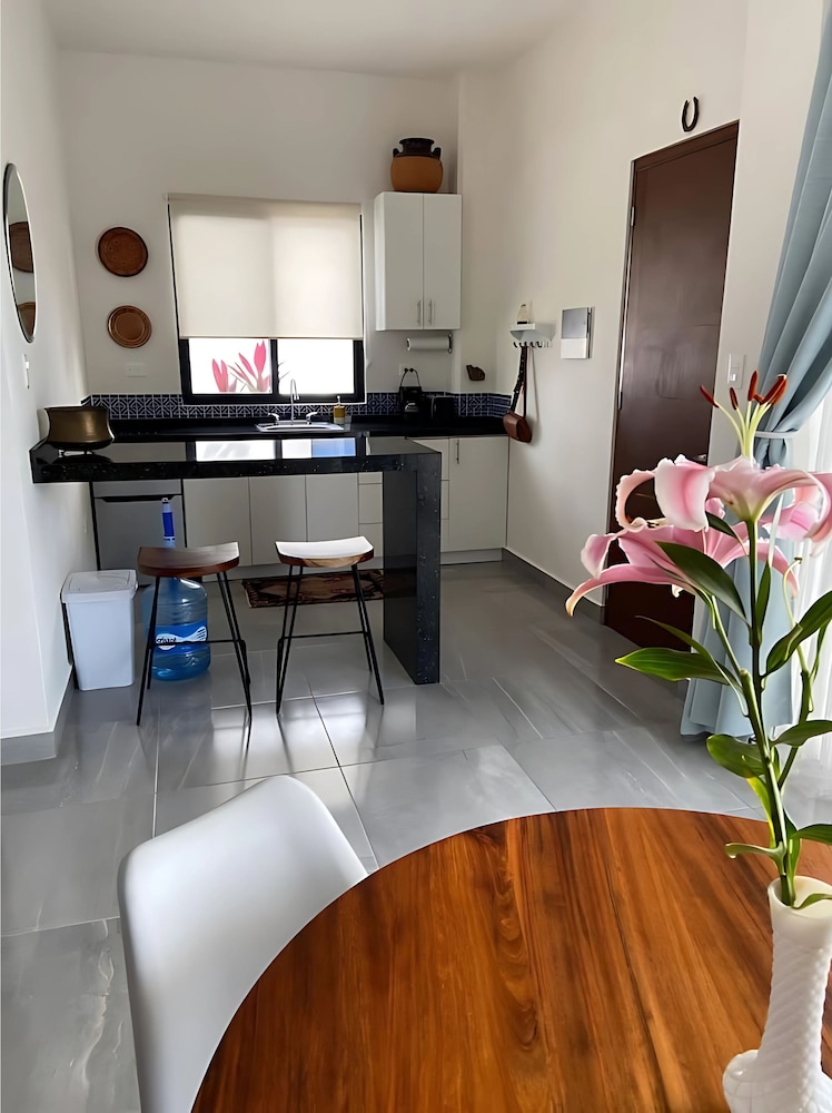 Discover Your Tulum Sanctuary Stylish Studio in Vibrant La Veleta!