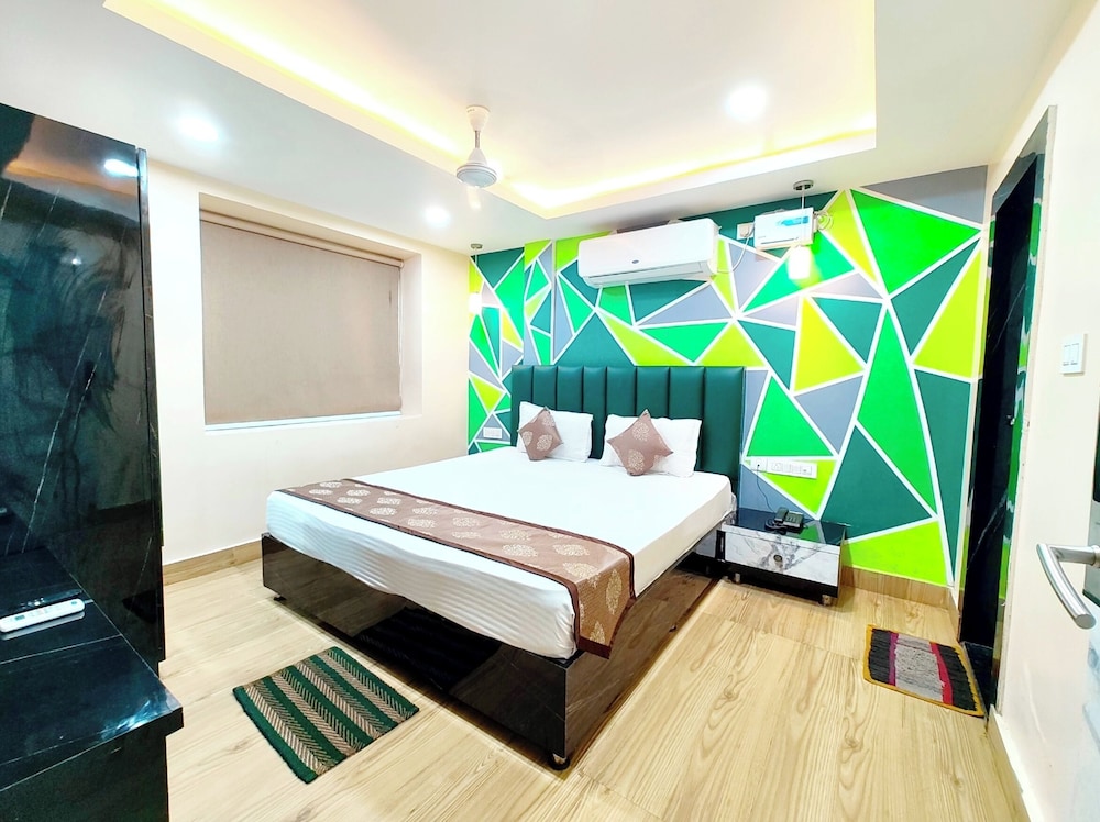 Hotel Santosh Inn Puri