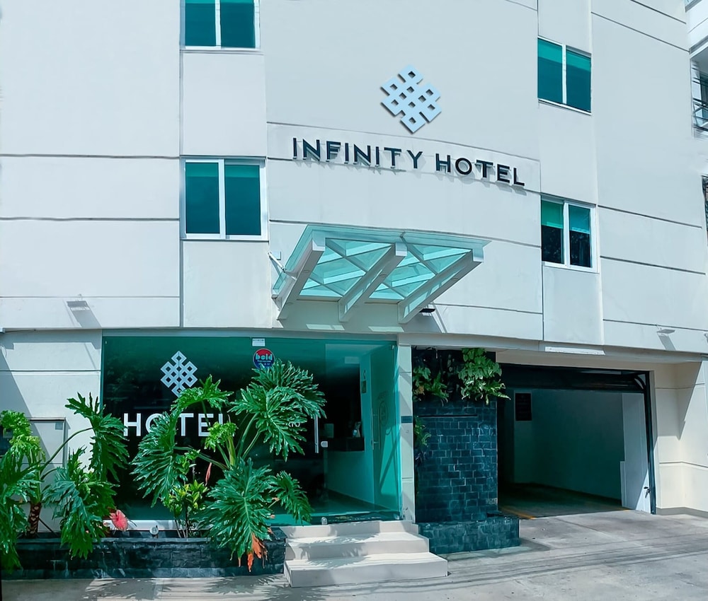 Hotel Infinity Hotel