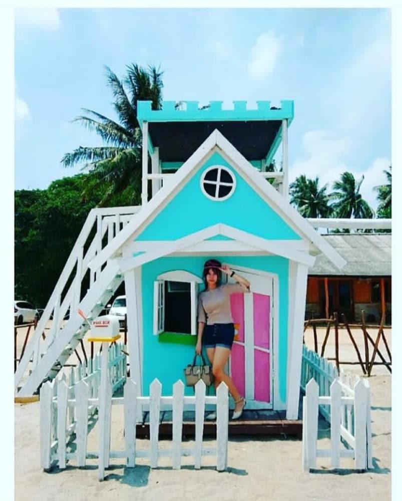 New Marjoly Beach & Resort
