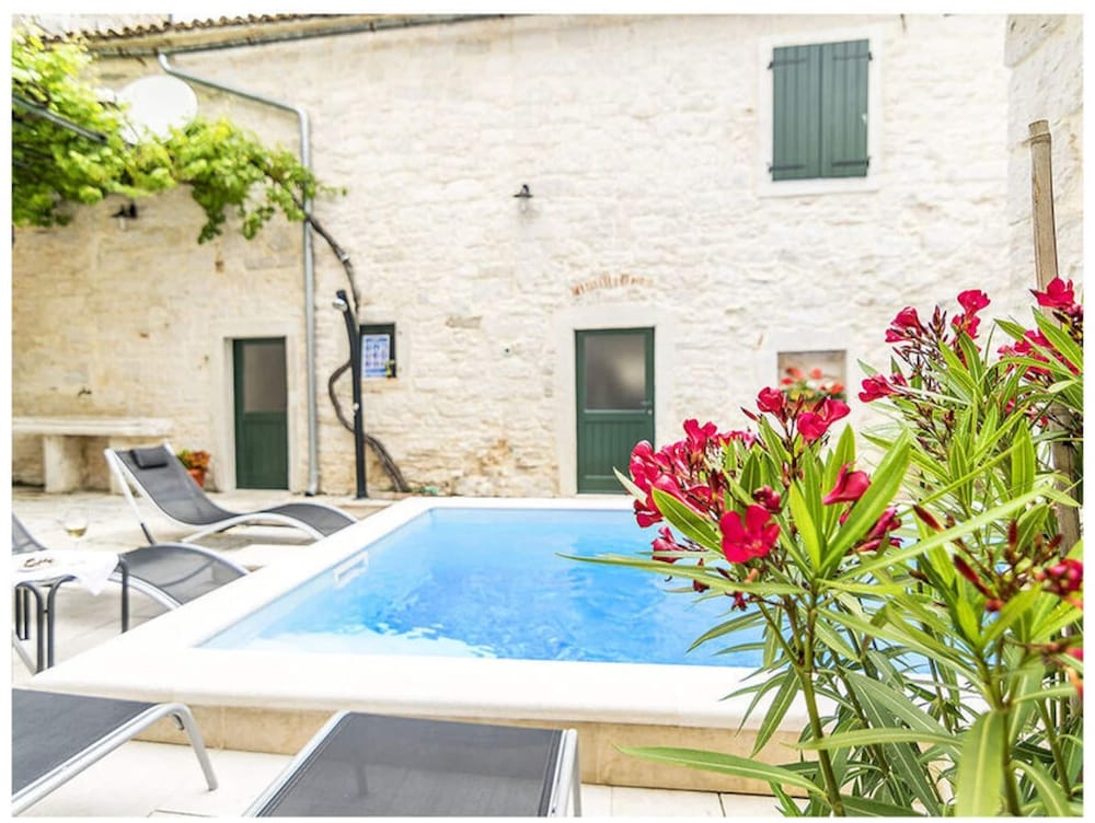 Villa San Vincenti