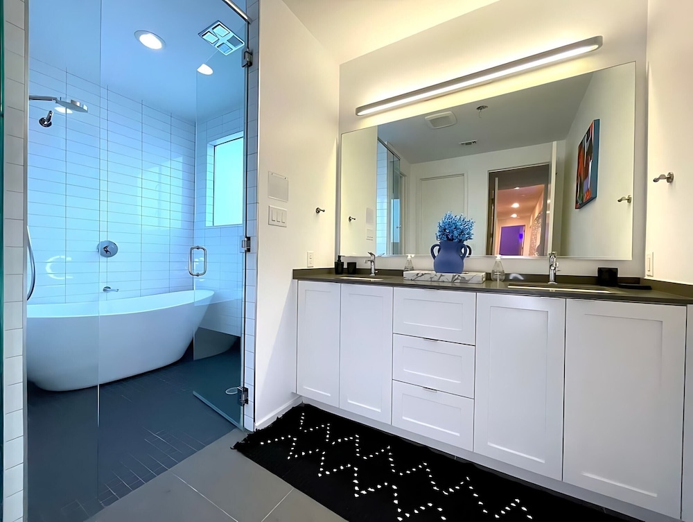 Ultimate 10br Group Getaway6min to Rainey Street