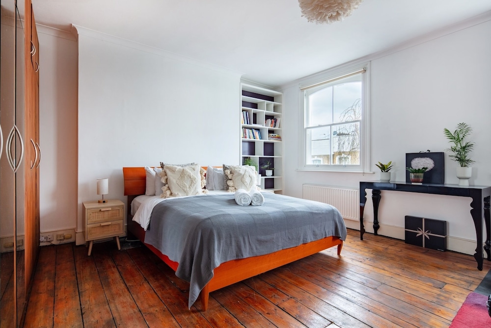 Cozy 2BR Near Notting Hill & Hyde Park