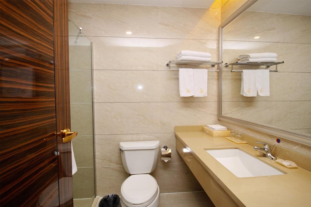 GreenTree Huainan Tianjiaan Square Guangchang road Hotel