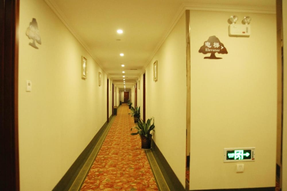 GreenTree Inn JiangSu YanCheng JianHu ShangGang Bus Station Freeway 204 Express Hotel - Property Image 21
