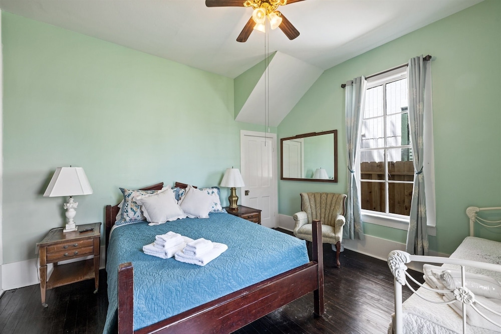 The Sells House 3 Bedroom Home