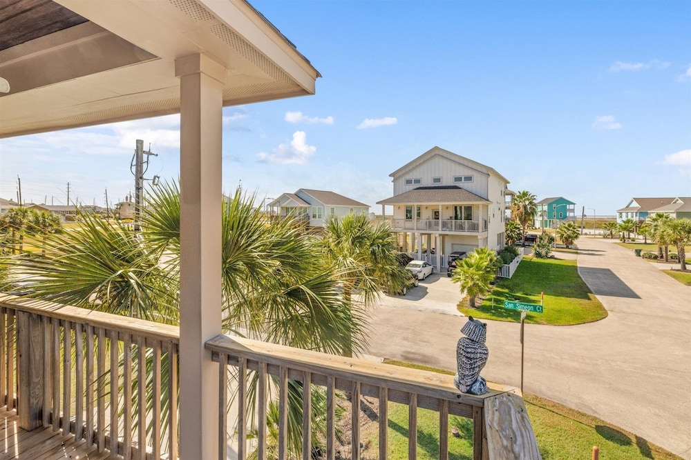 After Dune Delight 3 Bedroom Home