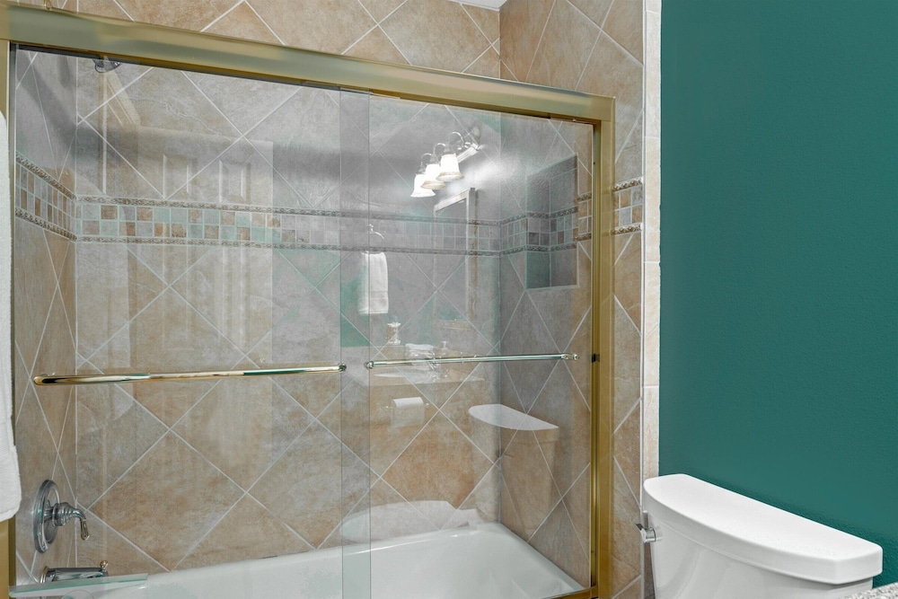 Mermaids Oasis 3 Bedroom Townhouse