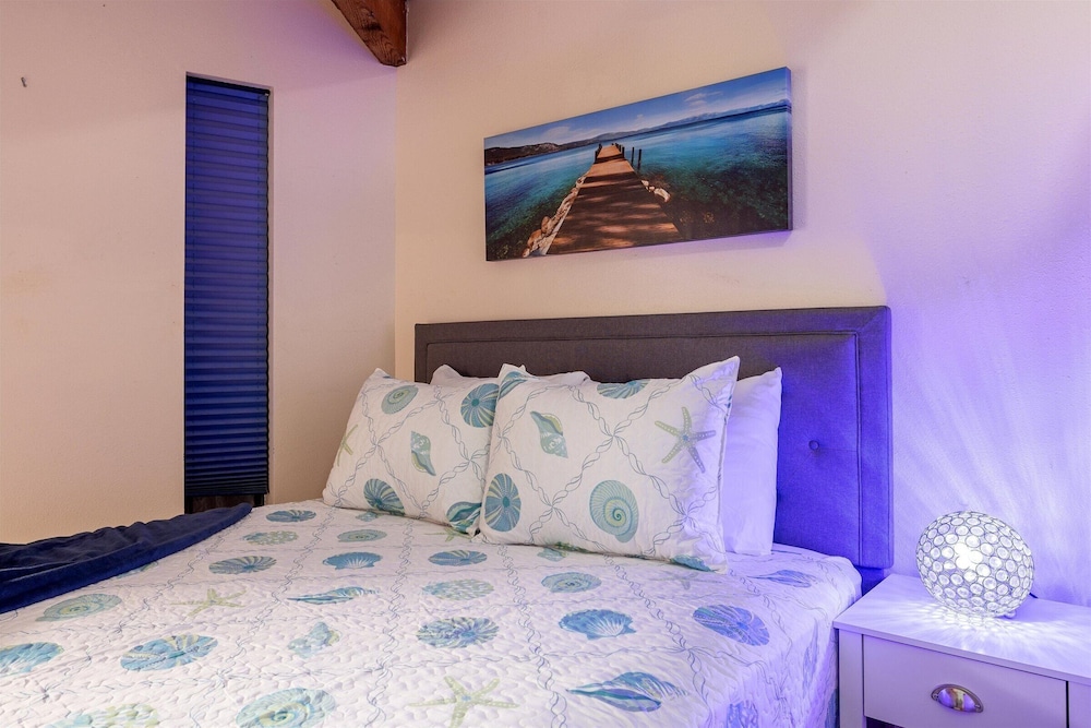 The Blue Pentagon 3 Bedroom Home