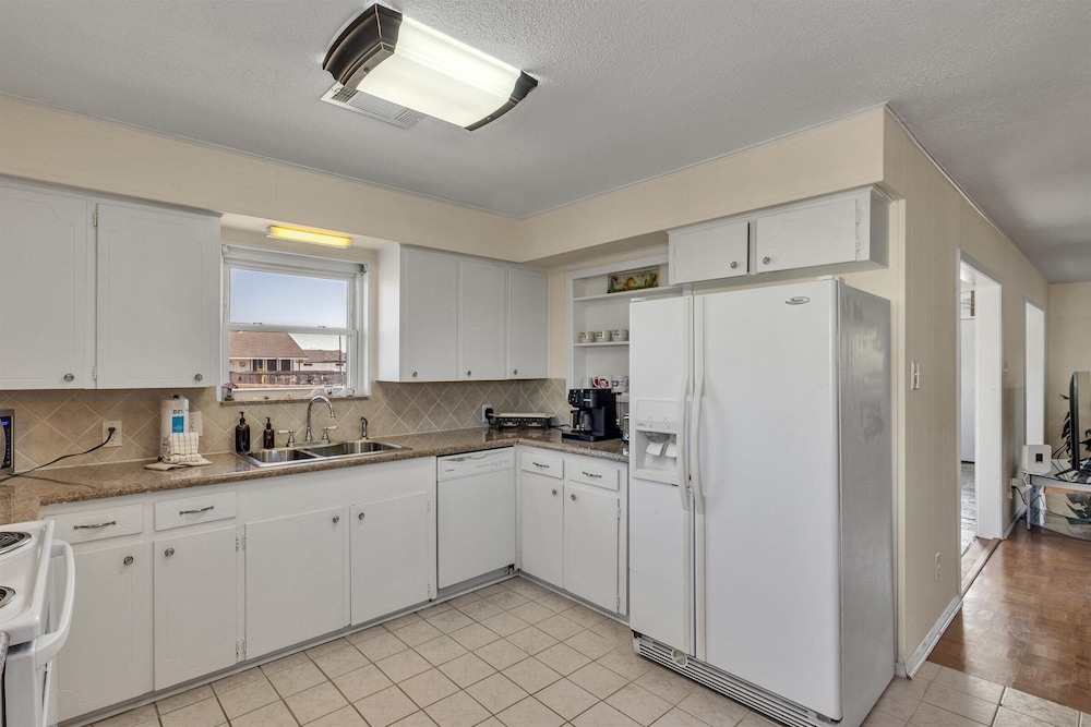 Blue Crab Bayou Cottage 2 Bedroom Home
