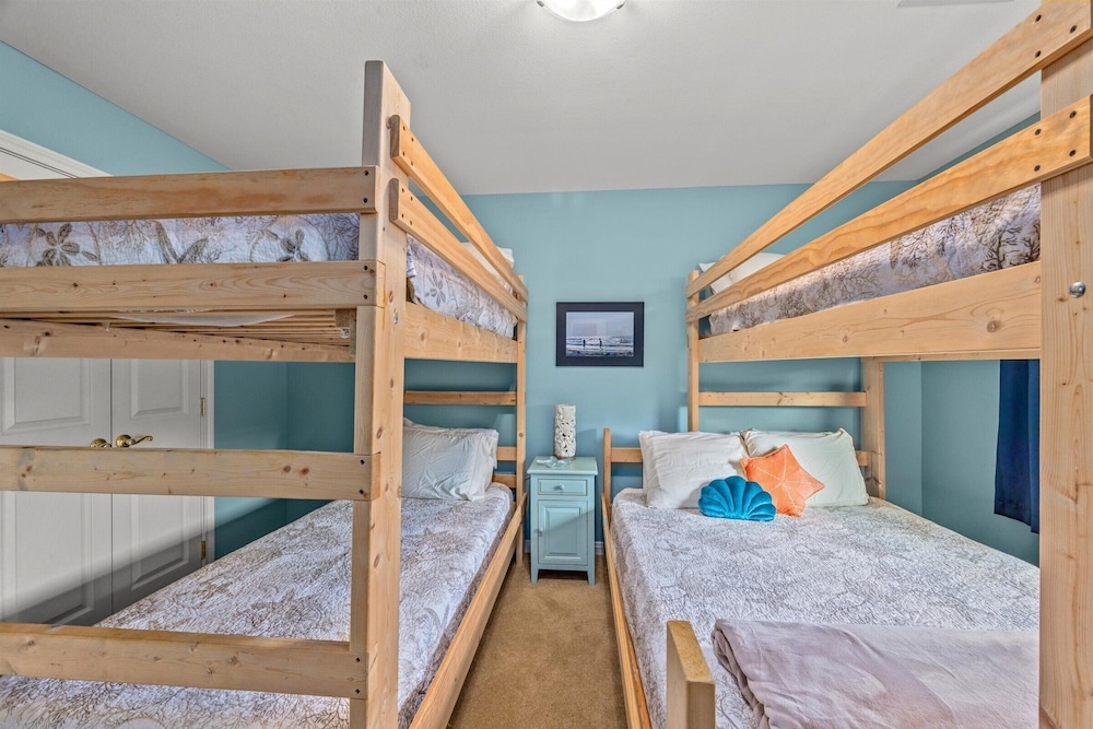 Mermaids Oasis 3 Bedroom Townhouse
