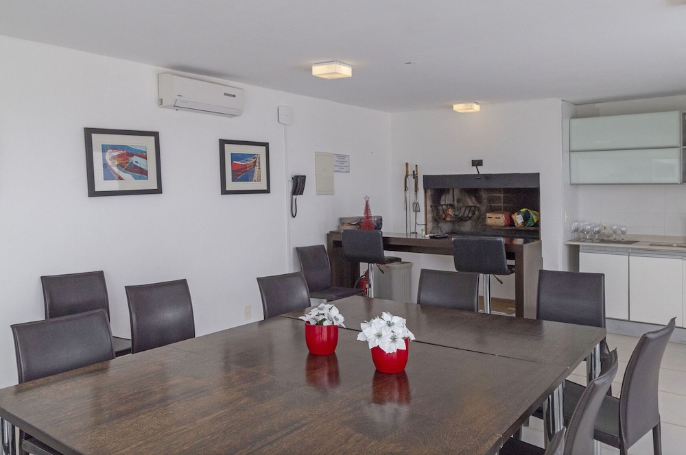Oceana Suites SeaPort view 4