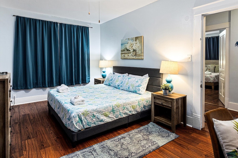 Seas The Breeze 4 Bedroom Home
