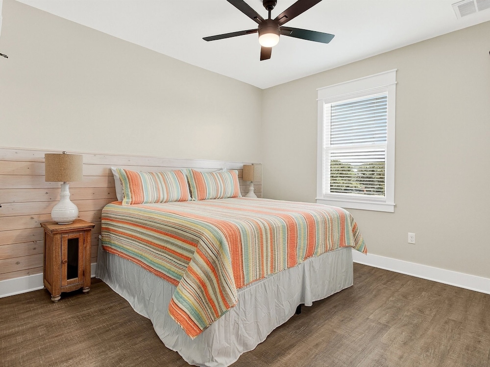 Coastal Retreat 3 Bedroom Home