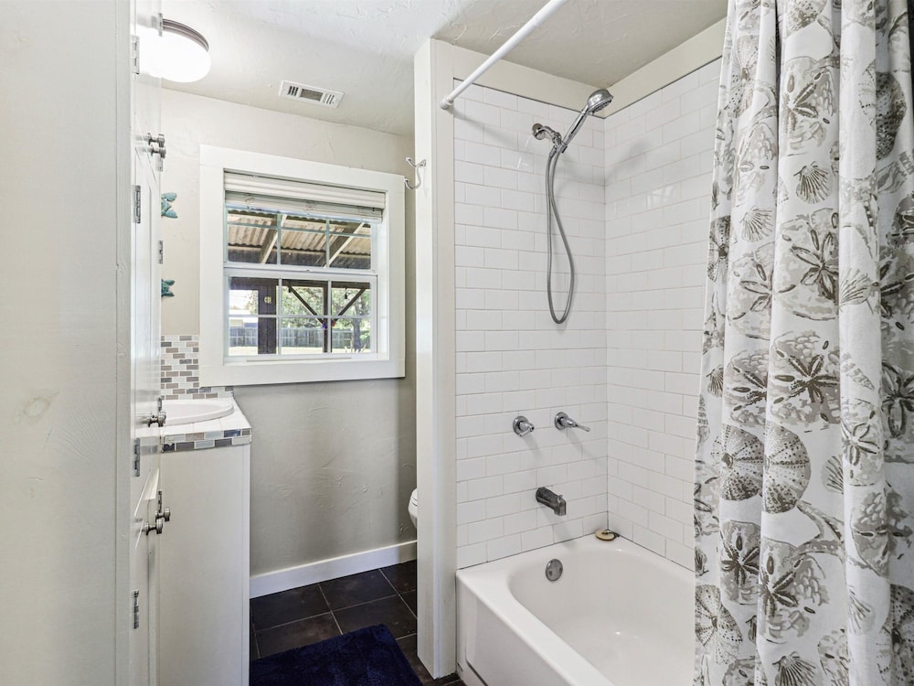 Wahini Wave Ap761 2 Bedroom Home