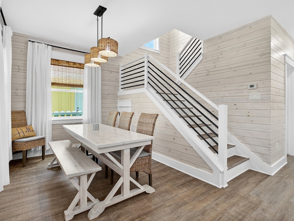 Coastal Retreat 3 Bedroom Home