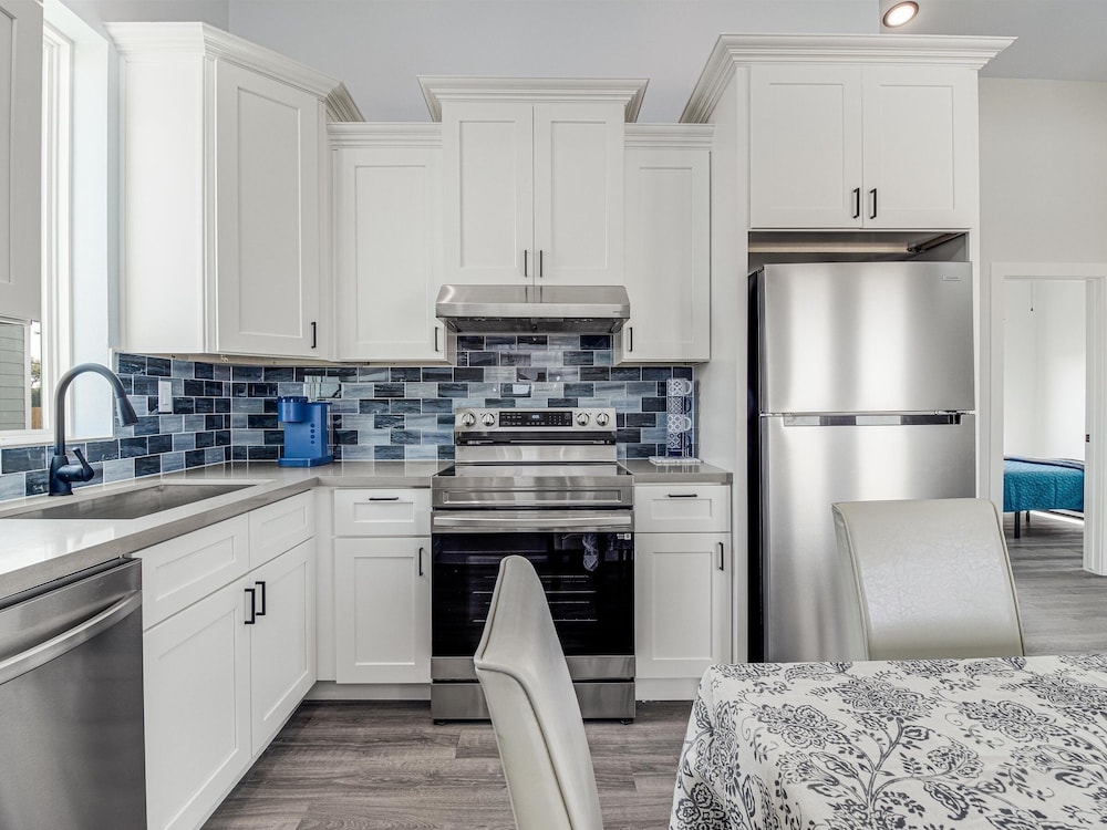 The Blue Flower 2 Bedroom Home
