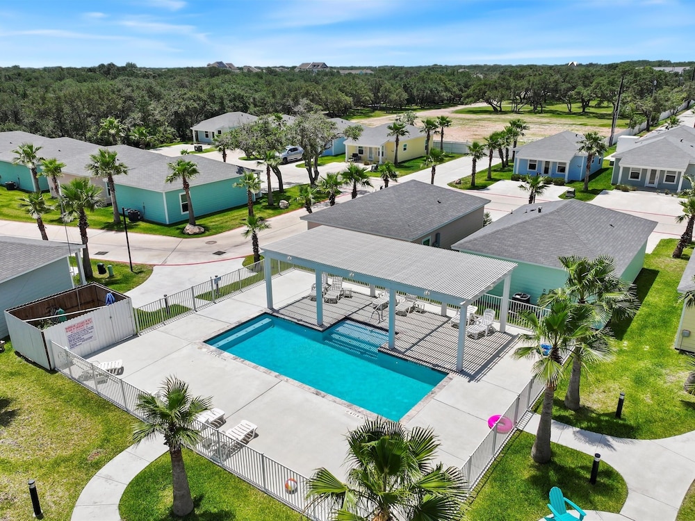 Nauta Mirage 2 Bedroom Home