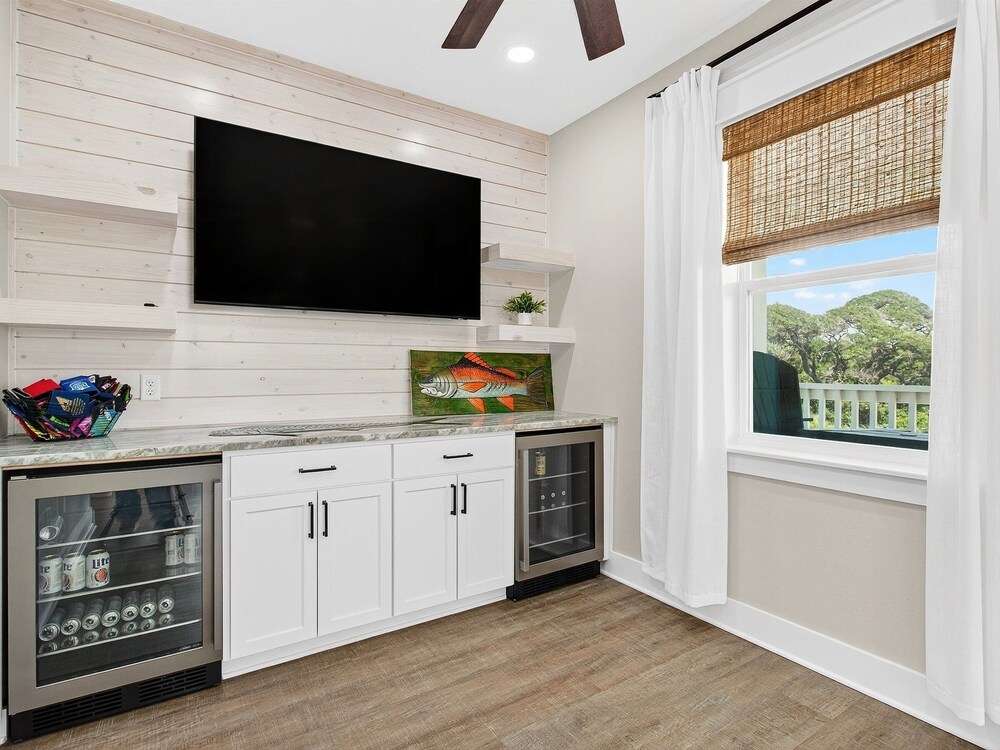 Coastal Retreat 3 Bedroom Home