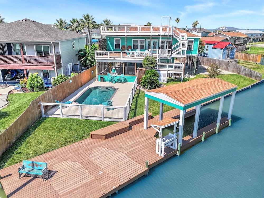 The Blue Pearl Rp6 4 Bedroom Home