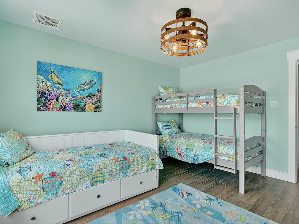 Coastal Vibes Rp230 3 Bedroom Home
