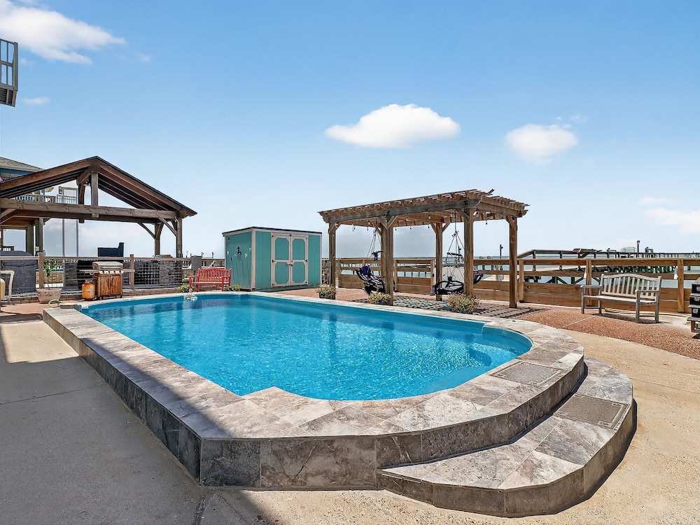 Coastal Vibes Rp230 3 Bedroom Home