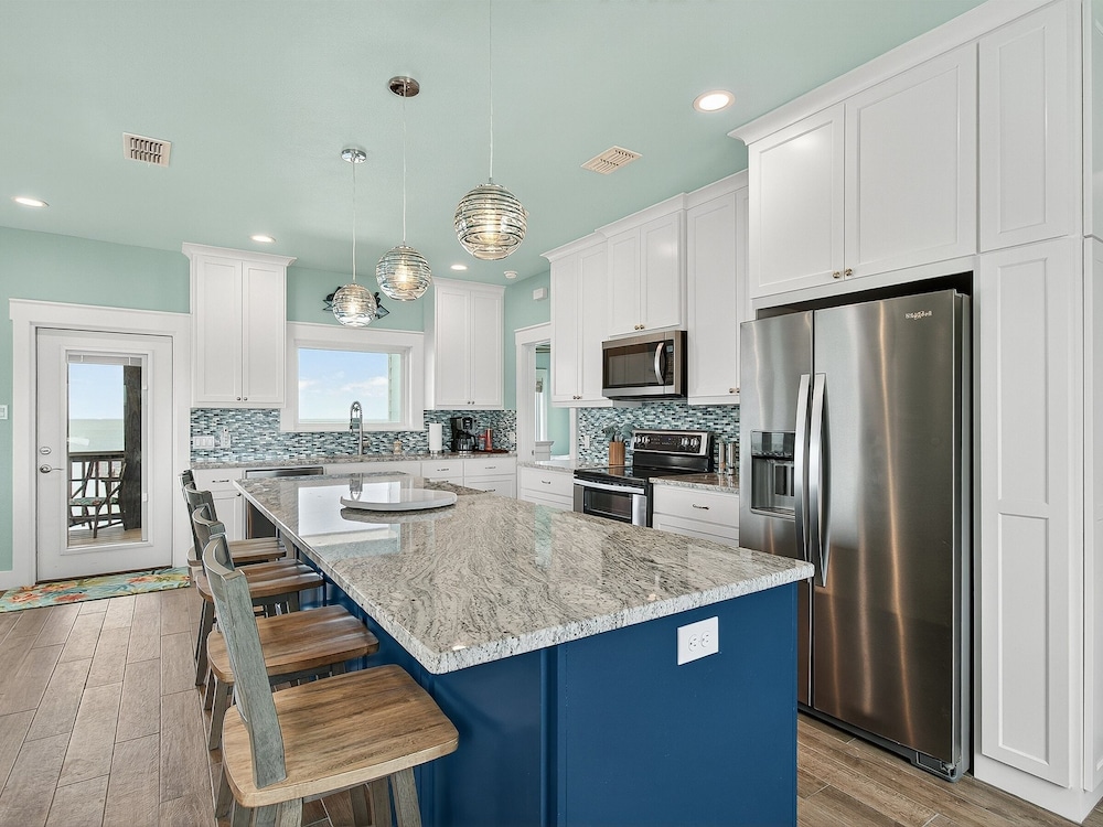 Coastal Vibes Rp230 3 Bedroom Home