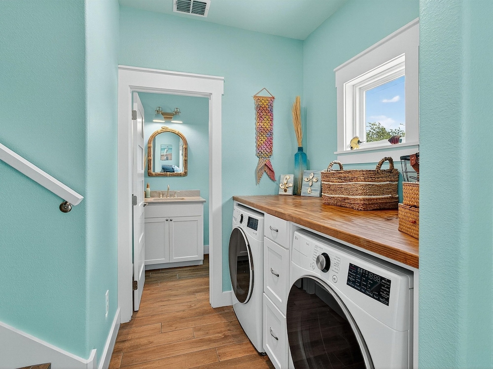 Coastal Vibes Rp230 3 Bedroom Home