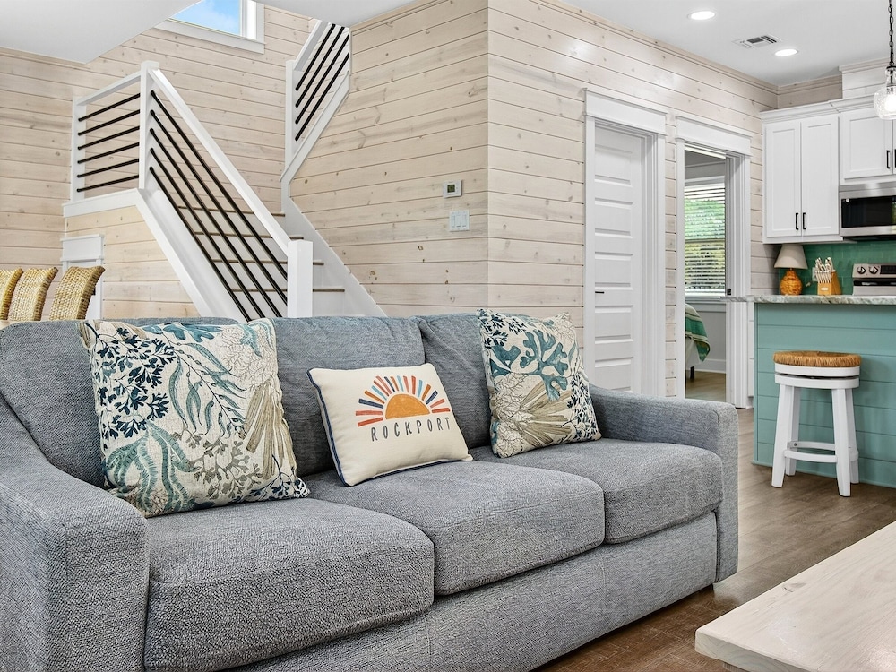 Coastal Retreat 3 Bedroom Home