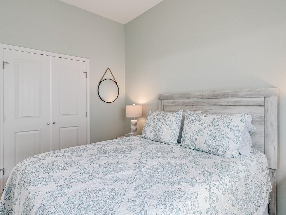 122 Ocean Reef 2 Bedroom Home by RedAwning view 2